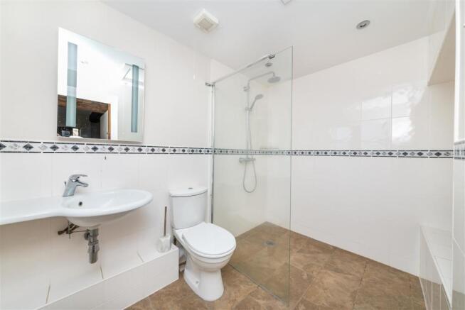 Wet Room.jpg