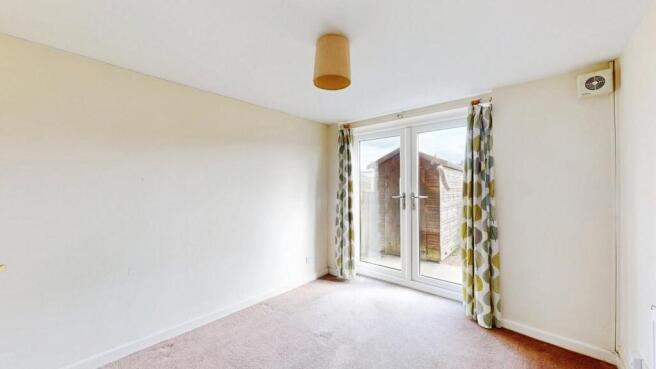 2 bed Apartment for sale Image 7
