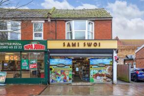 Flat, 1b, High Street, Eastleigh SO50 5LB