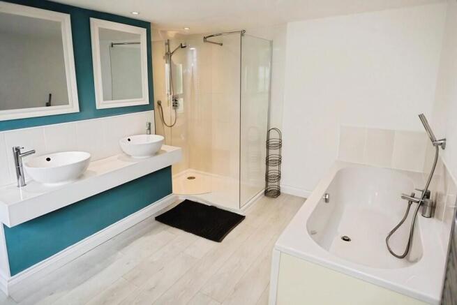 user_edited_photo...