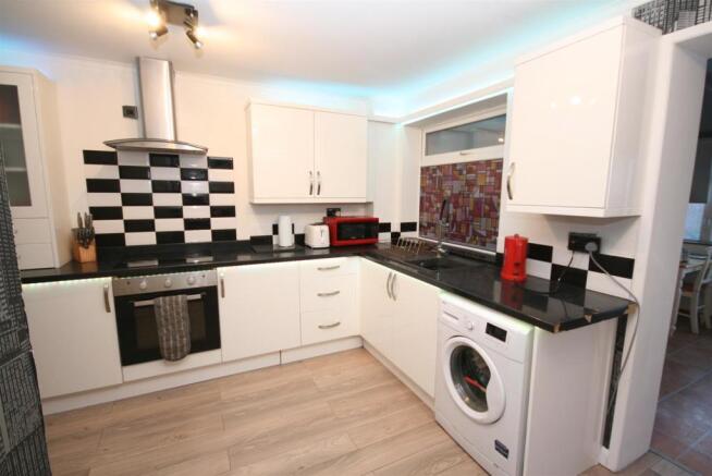 Kitchen/Breakfast Room