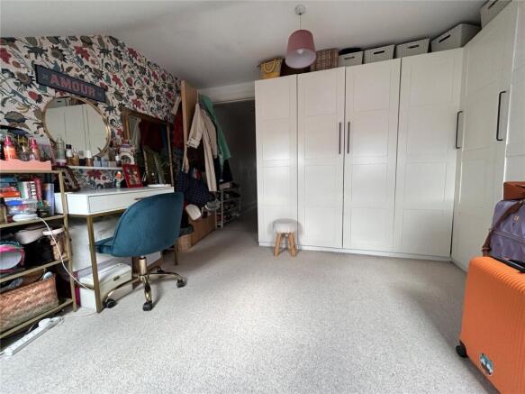 2 bed Apartment for sale Image 9