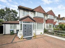 9, Beech Way, Twickenham TW2 5JS
