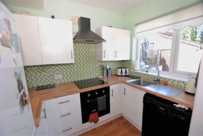 Photo 11