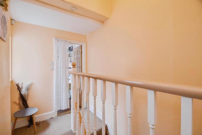 2 bed Terraced for sale Image 9