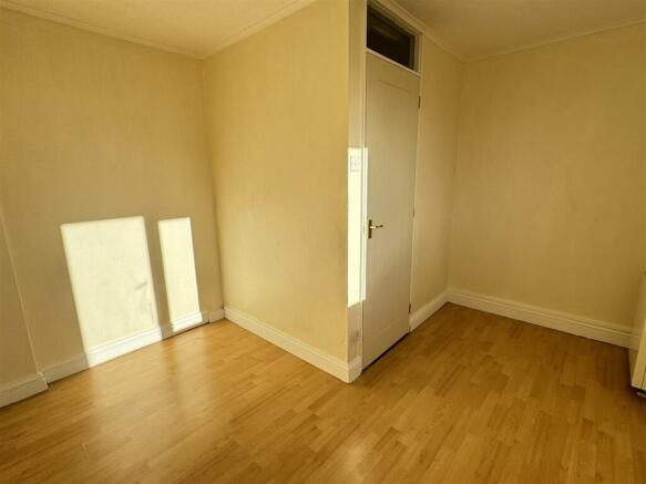Bedroom 2: