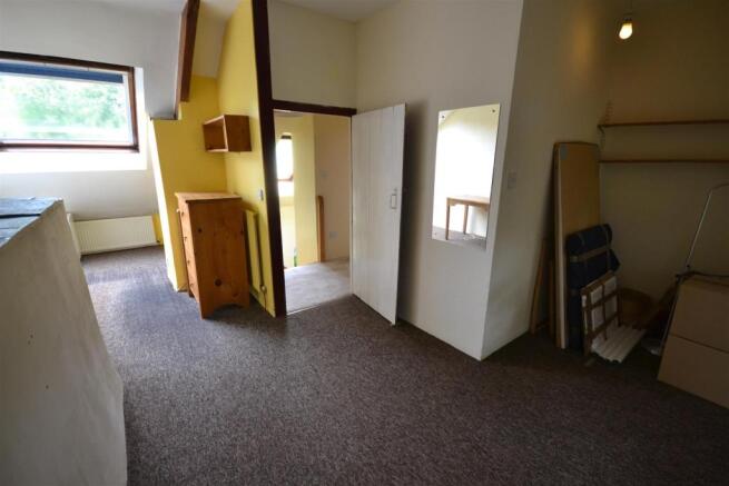 Main House Bedroom 2