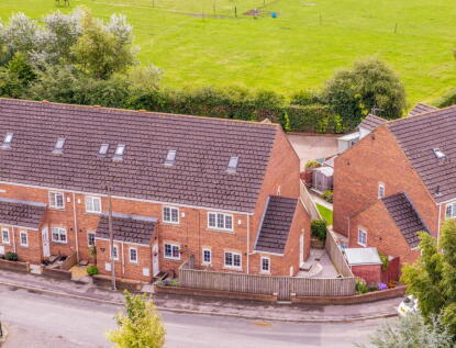 Spen Court, Holme on Spalding Moor