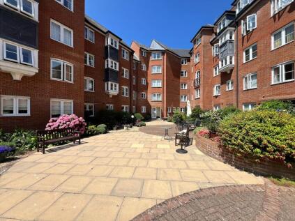 Westgate Street, Castlemeads Court, GL1