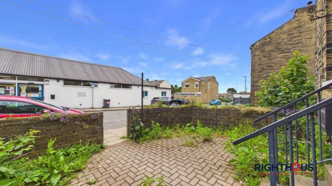 4 bed End of Terrace to rent Image 11