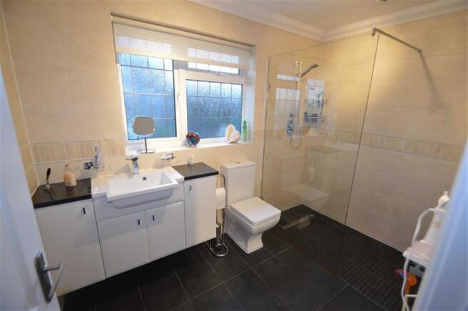 Family bathroom