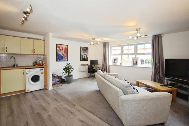 Kitchen / Living