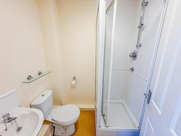 ensuite-2.jpg
