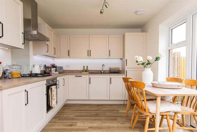 Dunlin Drive, Desborough photo 4