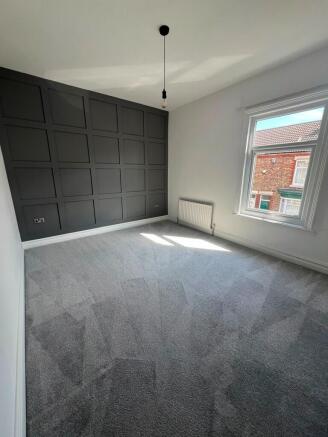 2 bed Terraced to rent Image 7