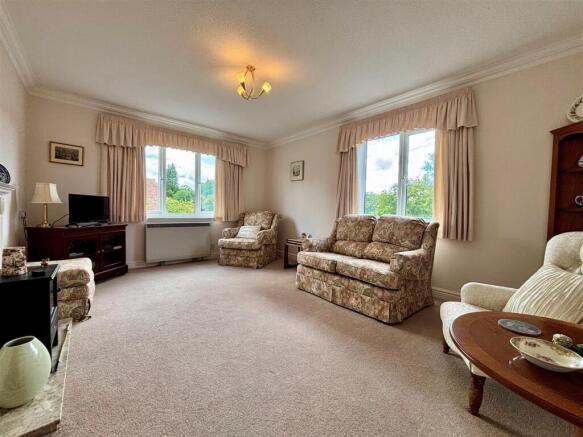 Living Room.jpg