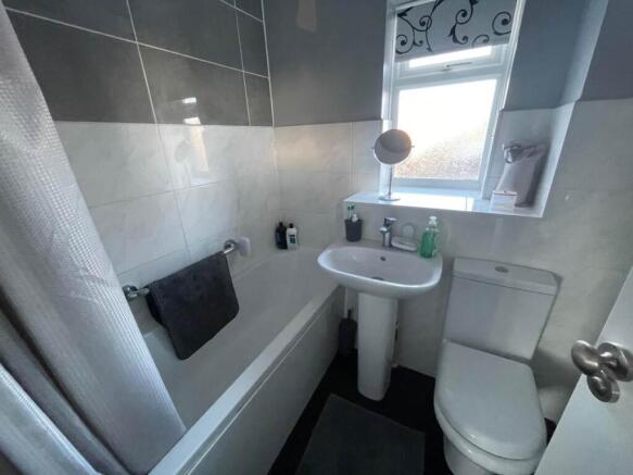 pennycress 3 bathroo