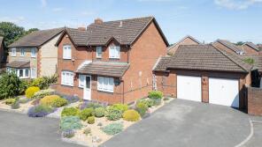 9, Chevral Close, Chippenham SN14 6QS
