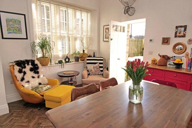 3 bed Terraced for sale Image 6