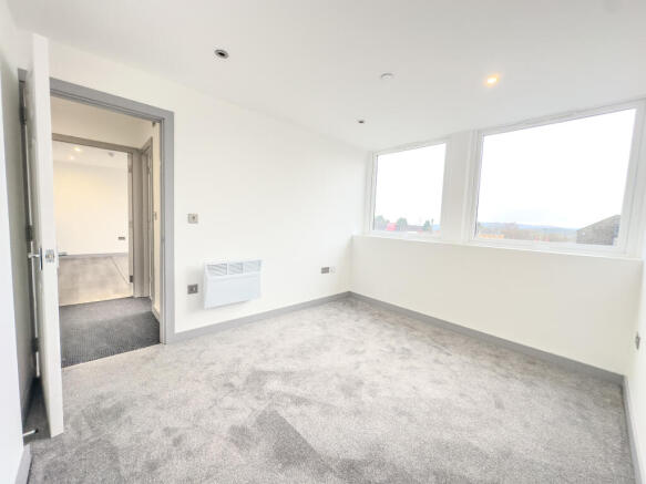 1 bed Apartment to rent Image 4