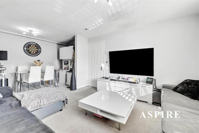 Aspire Estate Agents1.jpg