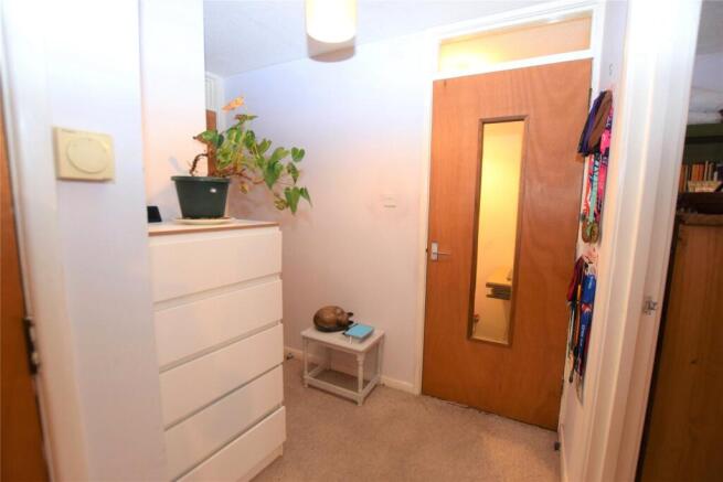 Valley Road, Mangotsfield, Bristol, South Gloucestershire, BS16 photo 4