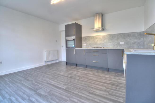 Open plan lounge/kitchen