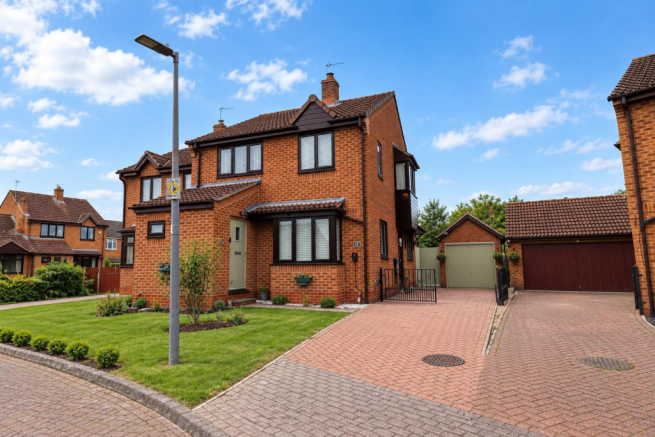 14 Birch Close