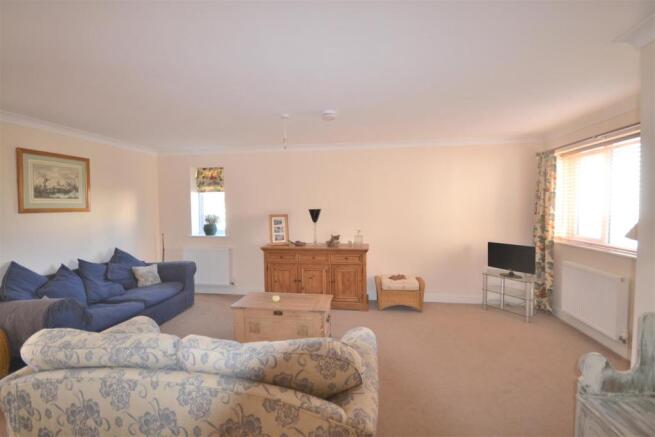 Living Room.JPG