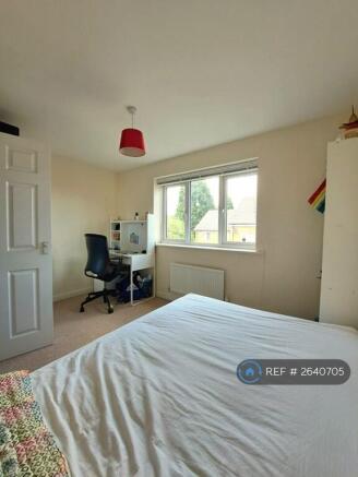 Bedrooom 2