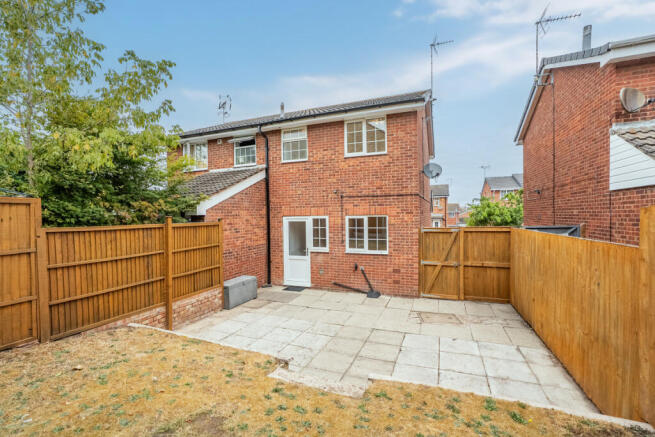 2 bed Semi-Detached for sale Image 12