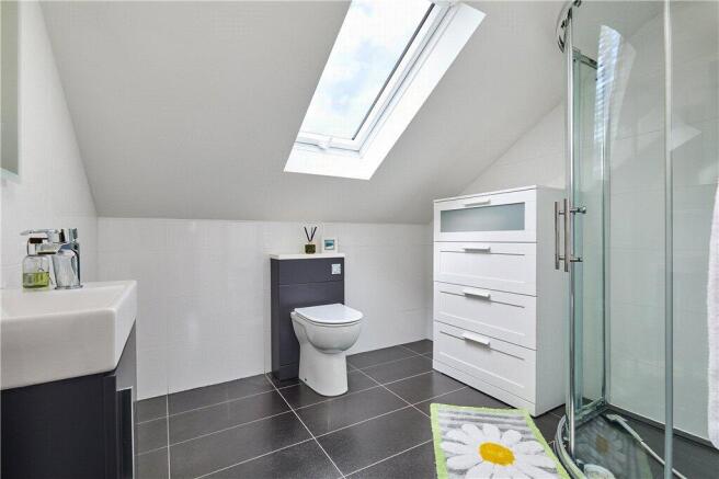 4 bed Semi-Detached for sale Image 9