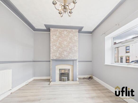 2 bed Terraced for sale Image 6