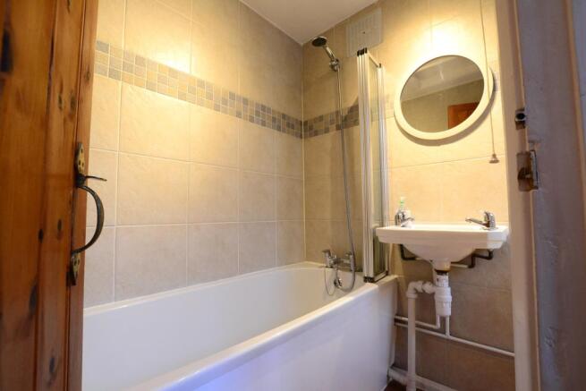 Bathroom & Wc