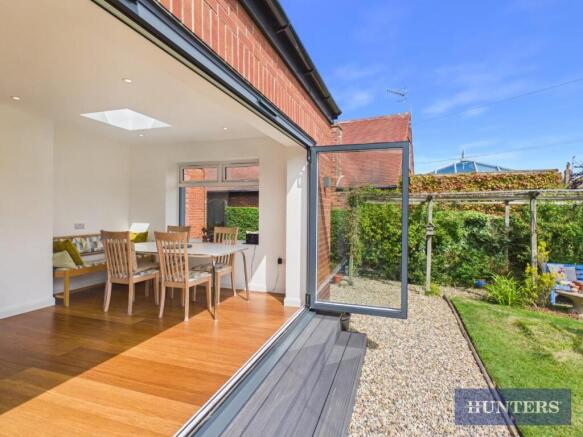 4 bed Detached for sale Image 6