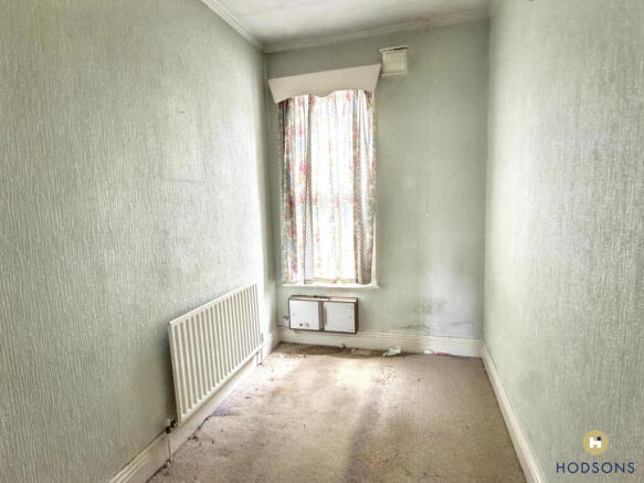 3 bed Terraced for sale Image 6