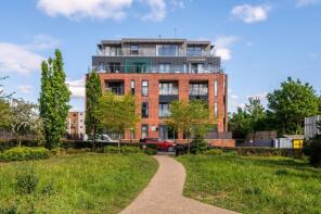 Flat 6, 179 Atar House, Ilderton Road, London SE16 3LA