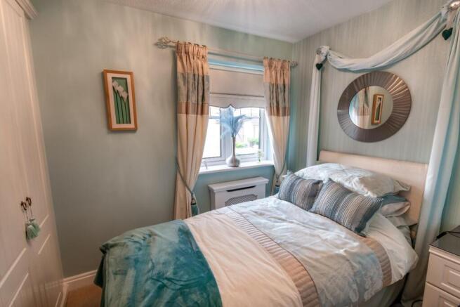 4 bed Detached for sale Image 9