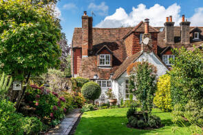 67, High Street, Godstone RH9 8DT