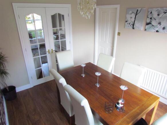 dining room.JPG