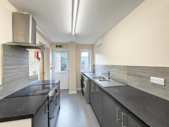 Minsterley Road, Pontesbury, Shrewsbury photo 3