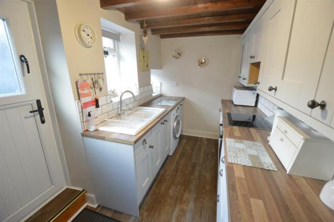 2 bed Cottage for sale Image 7
