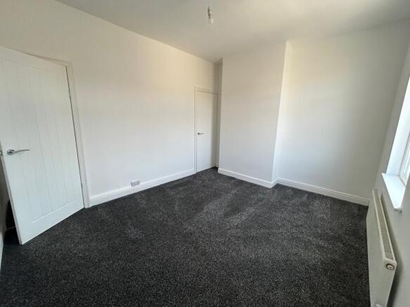 3 bed Terraced for sale Image 8
