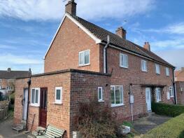 27, Castle Garth, Thornton-le-dale, Pickering YO18 7SY