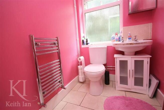 First Floor Bathroom