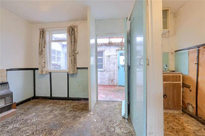 2 bed Terraced for sale Image 5