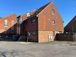 Flat 3, 2a The Croft, Croft Road, Christchurch BH23 3QQ