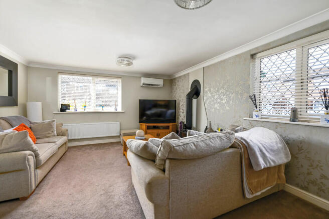 74 Silver Hill (2...