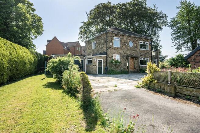 3 bed Detached for sale Image 11