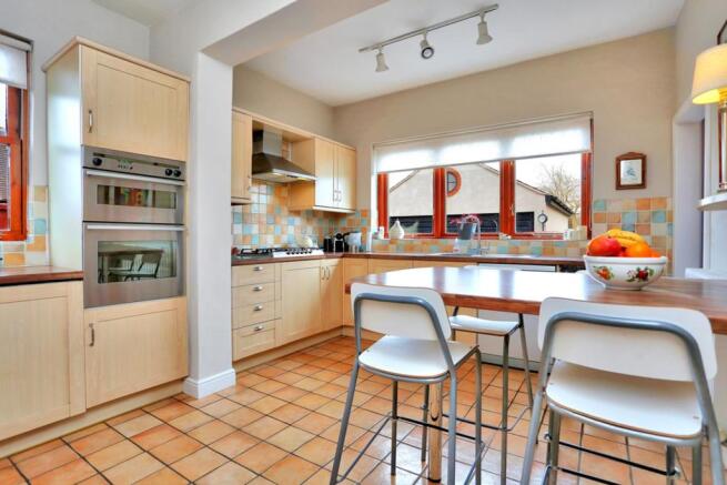 Kitchen / Breakfast